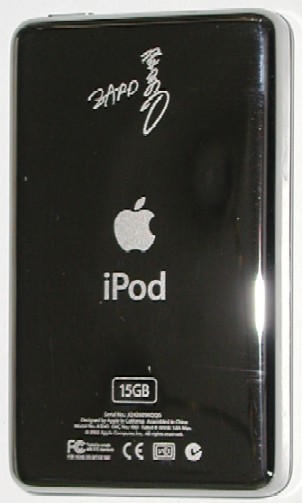 IPOD1.JPG - 28,677BYTES